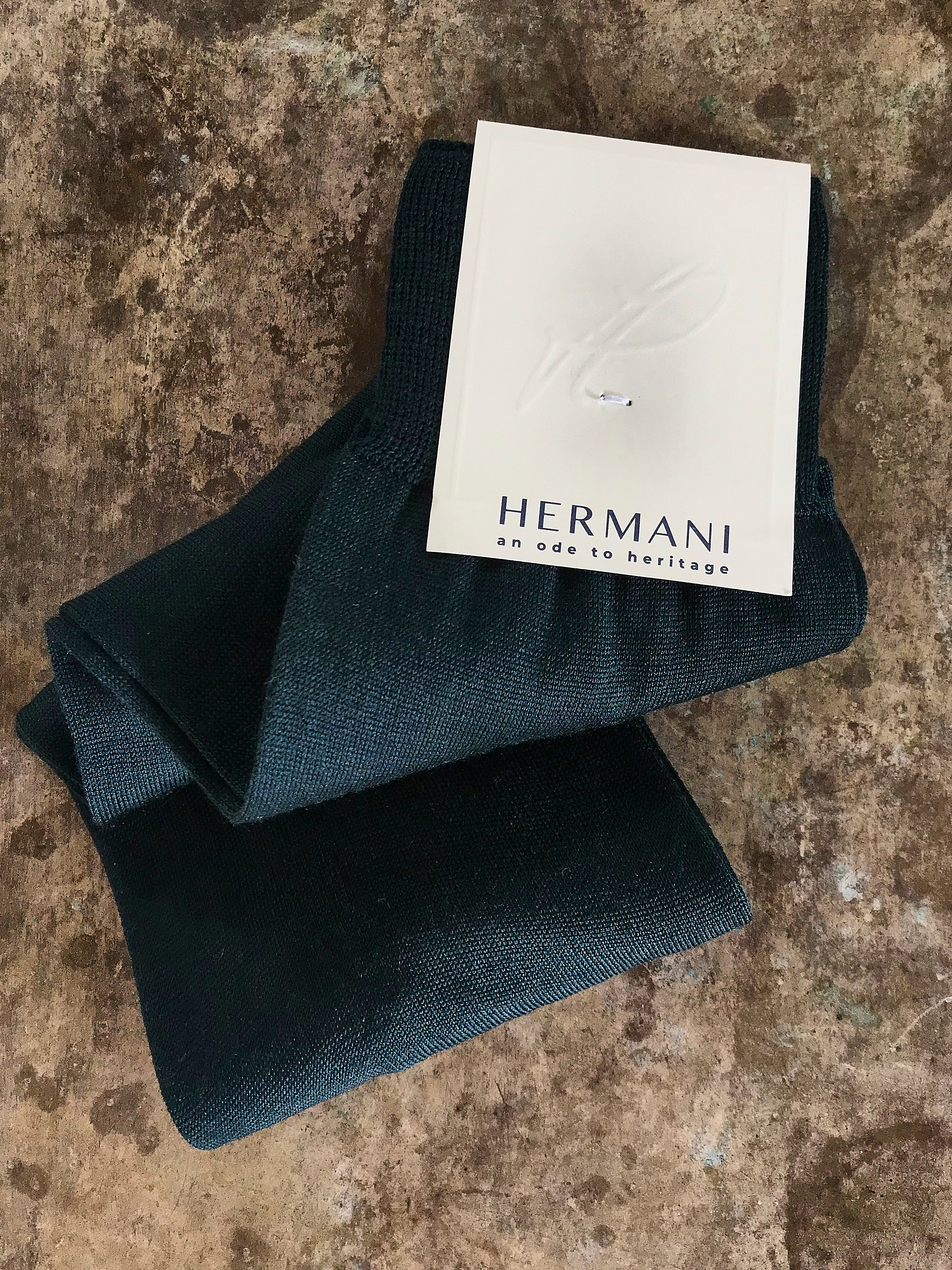 Luxury Pure Merino Wool Mid-Calf Socks Forrest Green