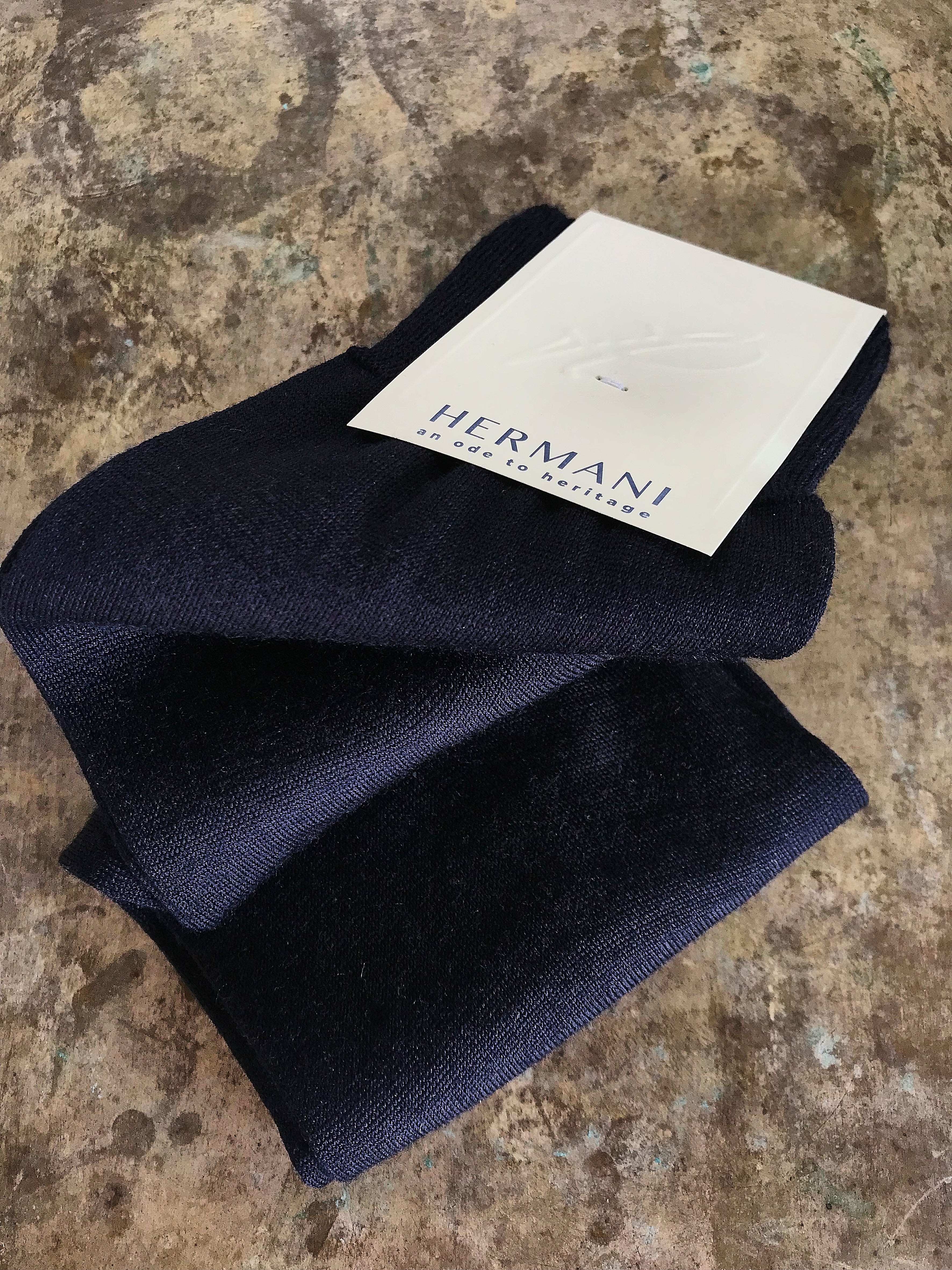 Luxury Pure Merino Wool Mid-Calf Socks Navy